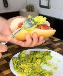 Alternative view of PALTA HASS COMPLETEROS Tipo: Palta pequeña para moler, peso 100 Gr. a 130 Gr. Premaduras Firmes